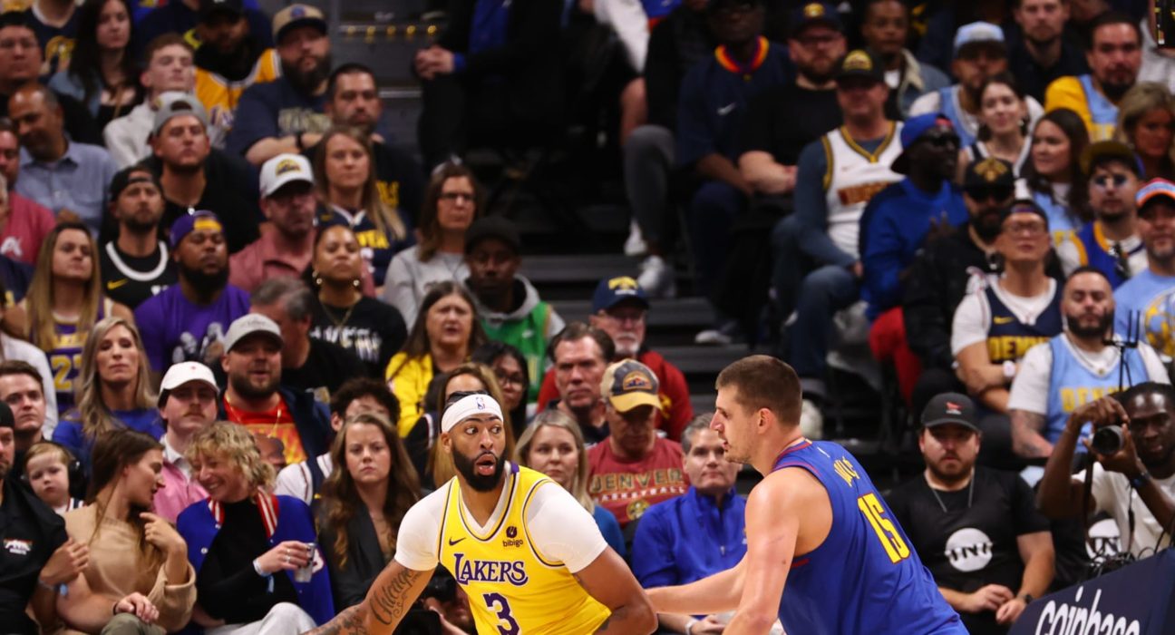 Anthony Davis’ Poor 2nd Half Ripped by Fans as LeBron James, Lakers Lose to Nuggets