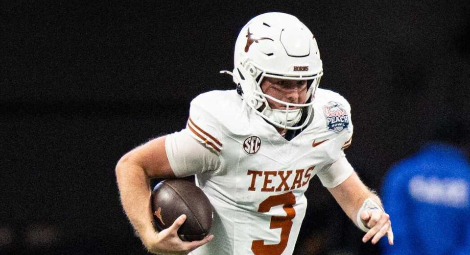 Quinn Ewers shows why he’s still Texas’ starting QB after Peach Bowl win