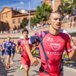Alex Yee builds toward season with lightning-fast Valencia 10k