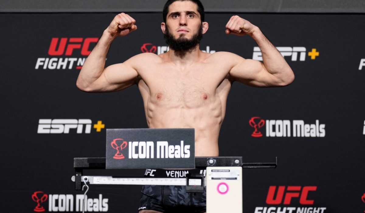 UFC 311 weigh-in results: Islam Makhachev, Arman Tsarukyan clock in before fight night