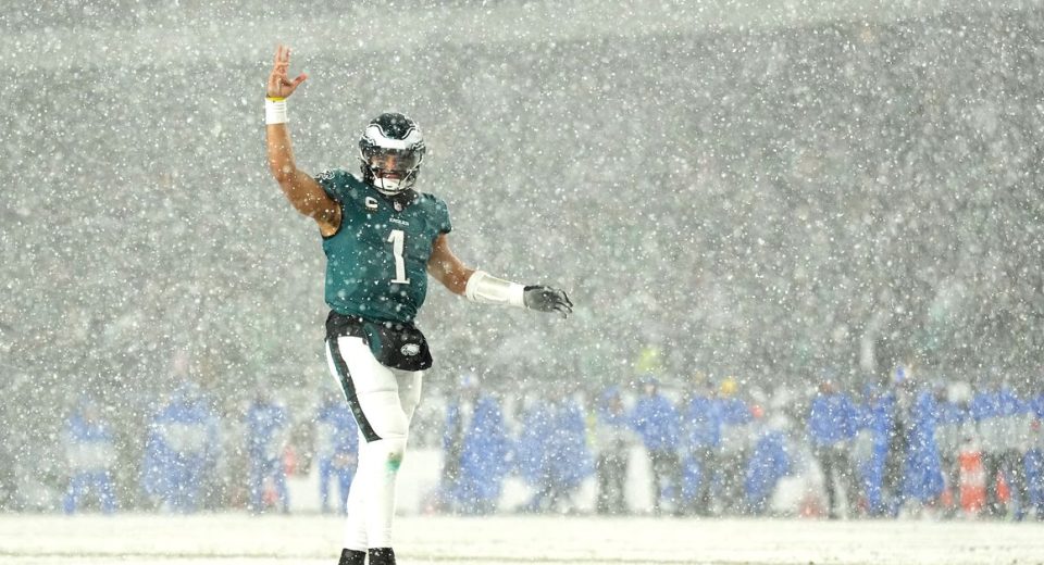 Can the Eagles and Jalen Hurts keep winning without a passing game? (Yeah, probably!)
