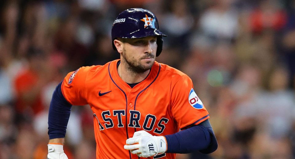 MLB Rumors: Astros FA Alex Bregman Likely to Sign Red Sox, Cubs or Tigers Contract