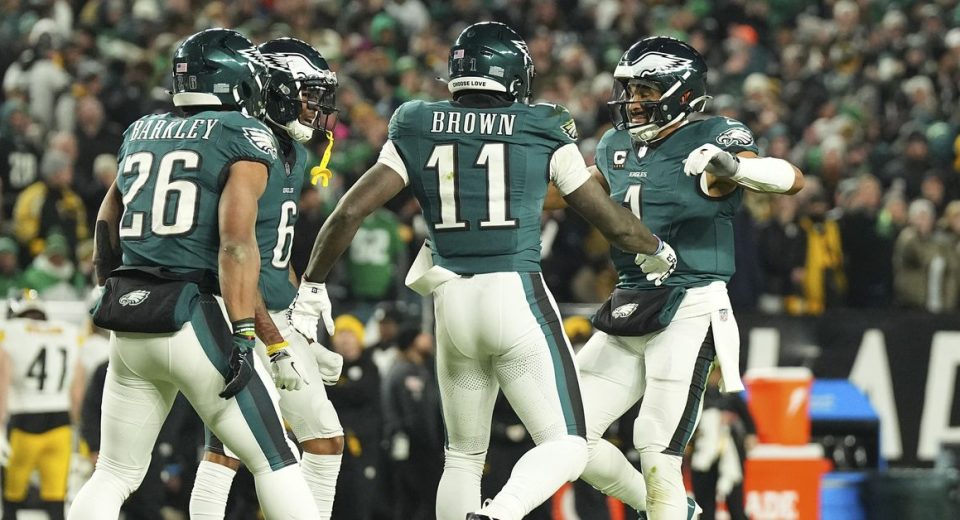 Jalen Hurts mic’d up in Super Bowl LIX gave love to his top skill players