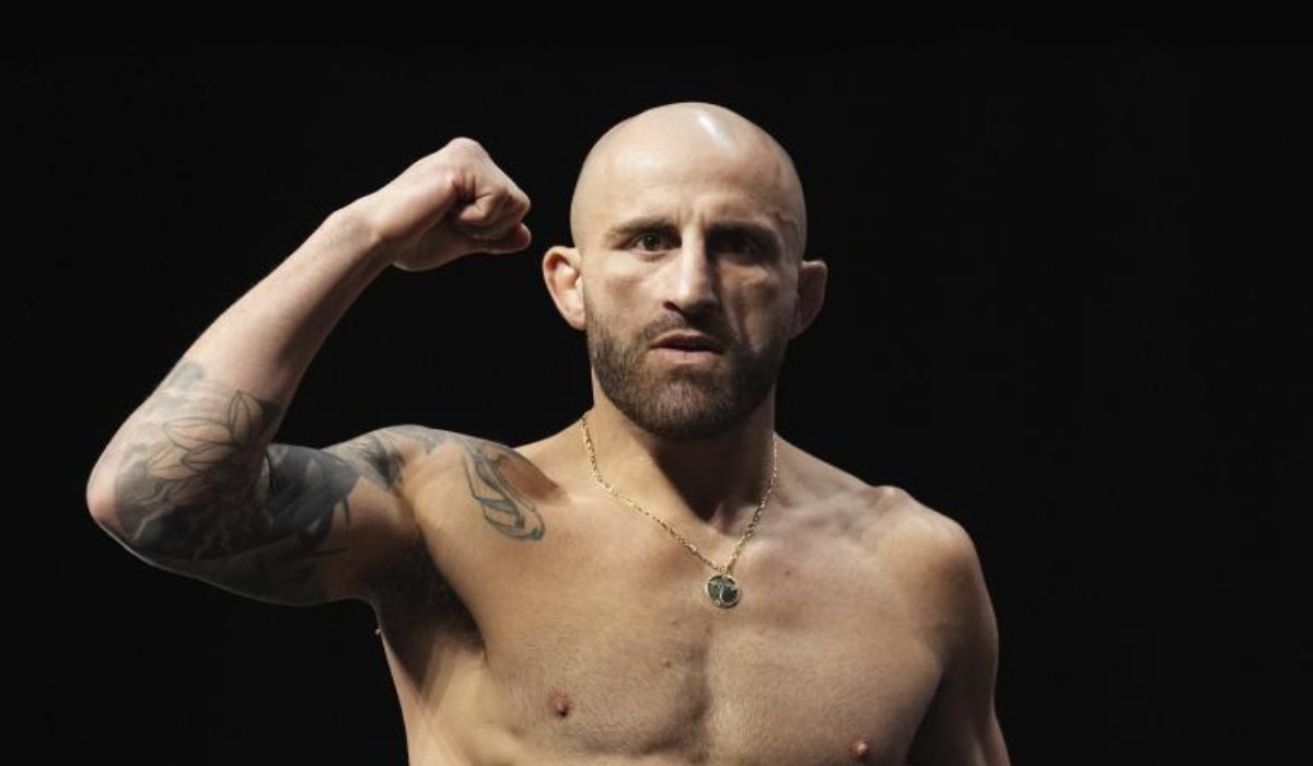 Michael Bisping makes bold prediction for Alexander Volkanovski’s next UFC fight