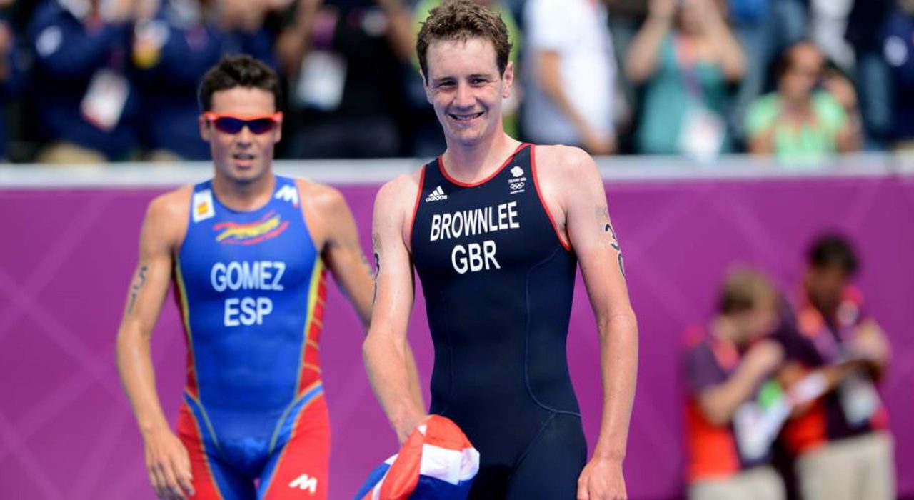 Alistair Brownlee recalls waking up in hospital after DISASTROUS collapse in London