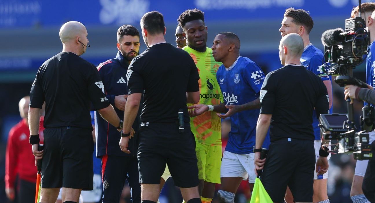 Moyes ‘surprised’ by VAR denying pen in Utd draw