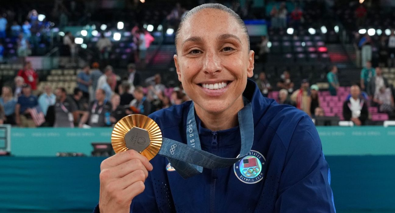 Basketball world gives Taurasi her flowers after retirement announcement