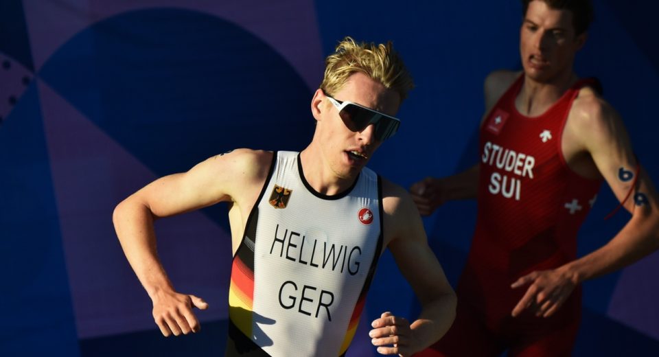 Olympic triathlon champion undergoes knee surgery after racing through the pain to Paris 2024 glory