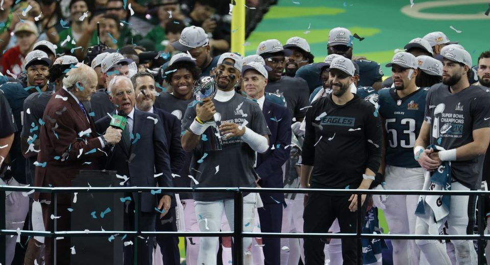 Eagles accept invitation to White House as Super Bowl champions