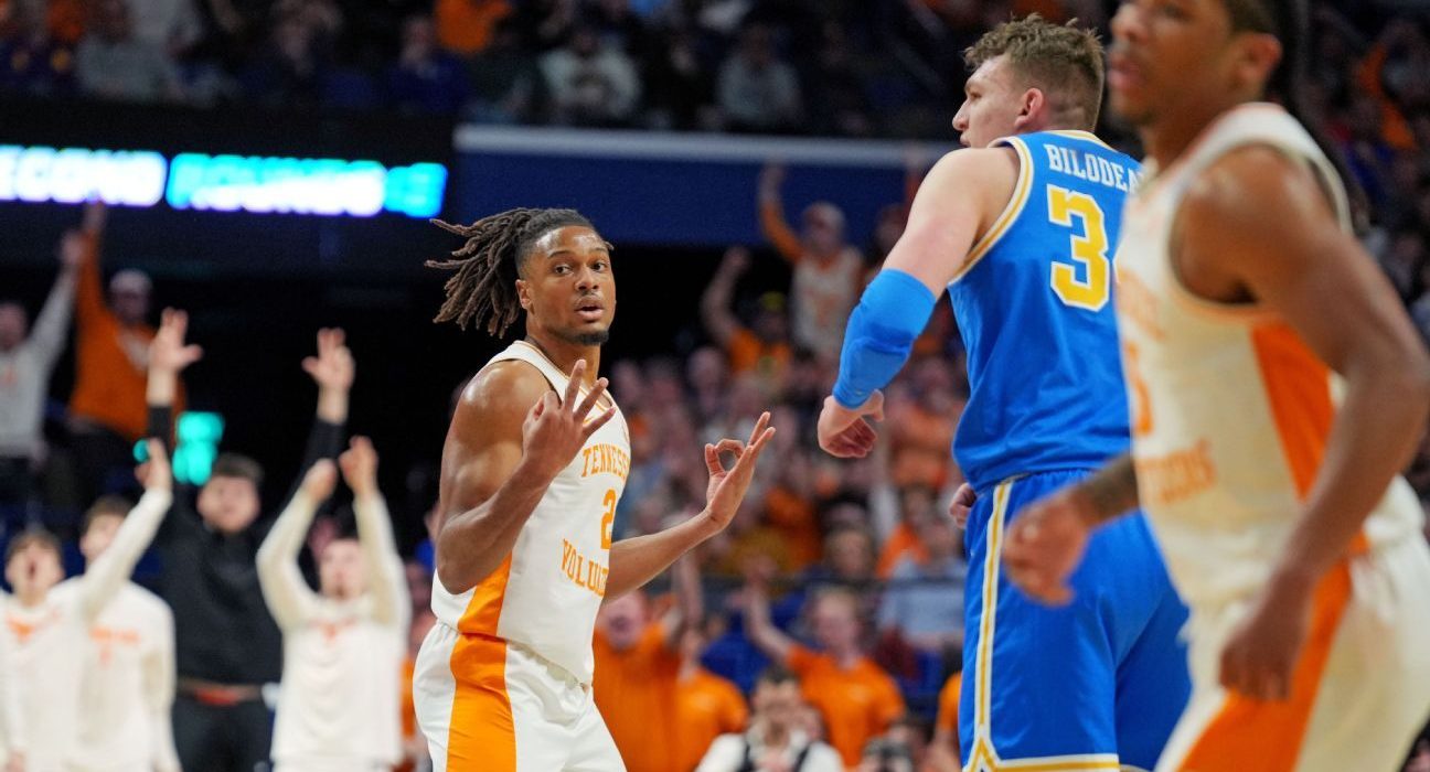 March Madness continues: Live updates, highlights, results from round of 32