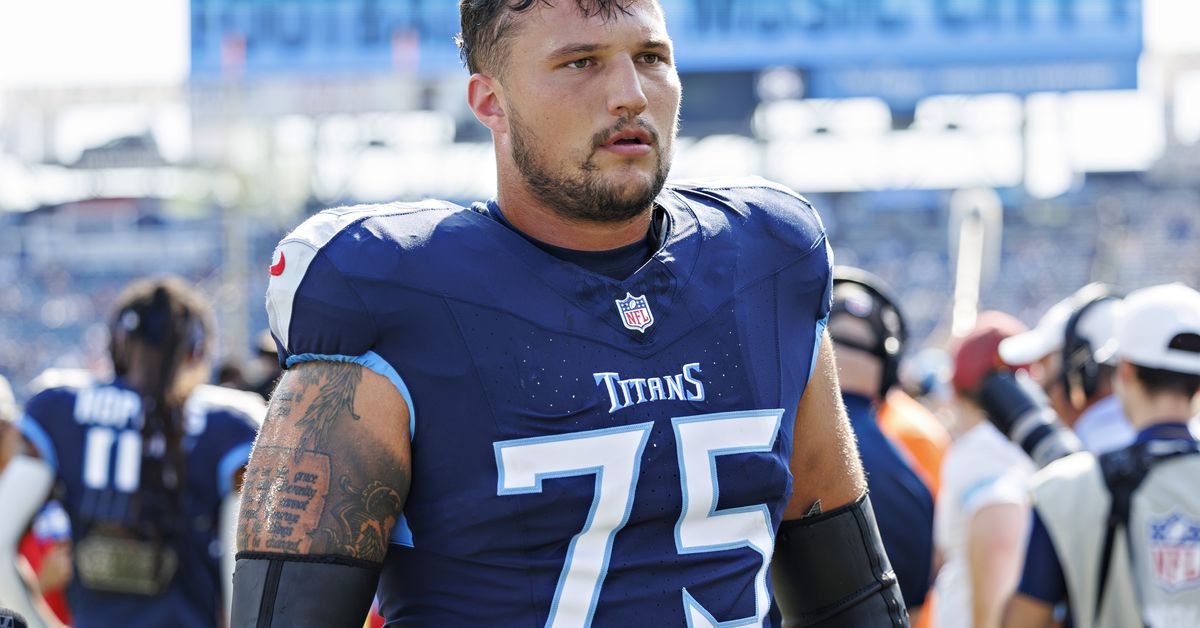 Saints sign former Titans LG Dillon Radunz