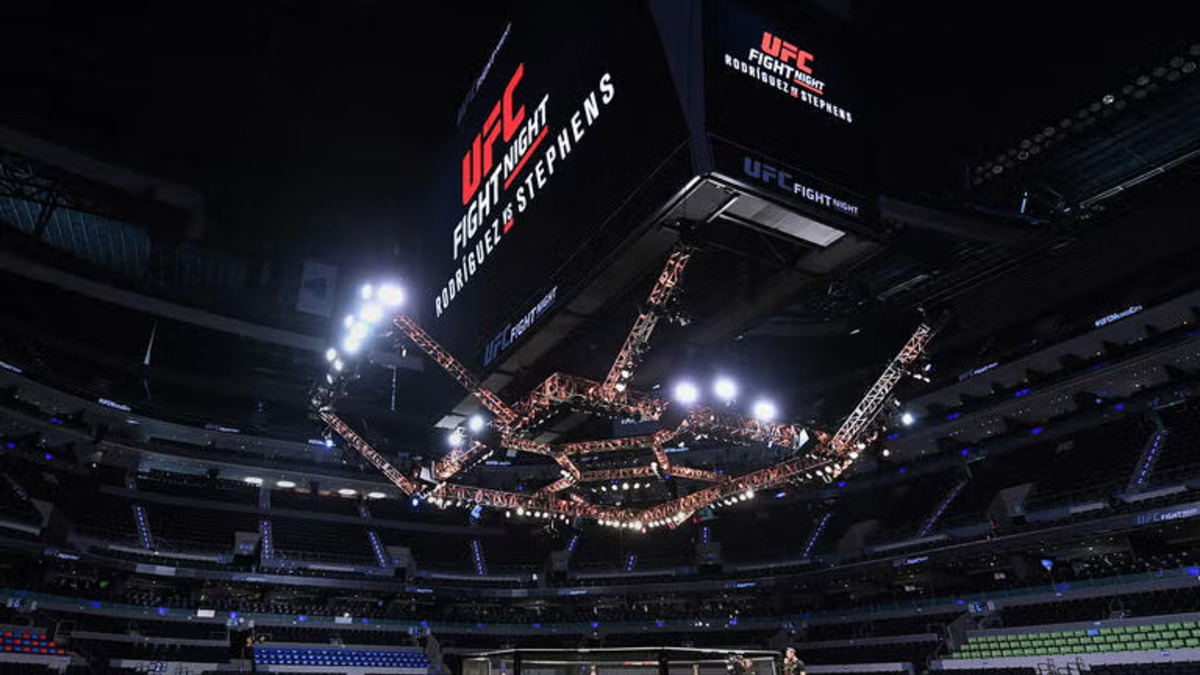 UFC Mexico City winner reacts to criticism of referee’s stoppage