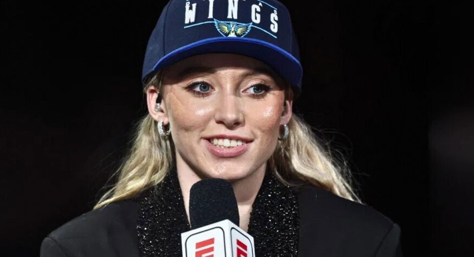 Paige Bueckers Clears the Air on Her Rumored Dislike for Dallas as GM Curt Miller Reveals Geno Auriemma’s Involvement