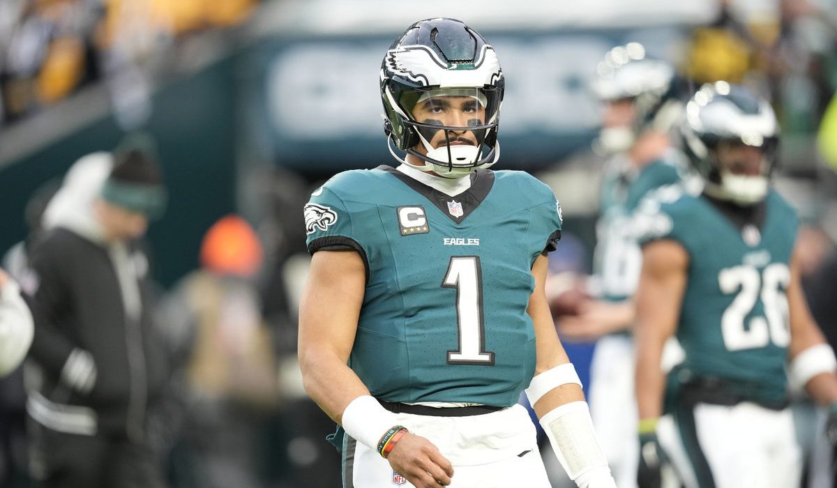 Eagles’ Jalen Hurts Has No Words for White House Visit After Eagles Accepted Donald Trump’s Invitation