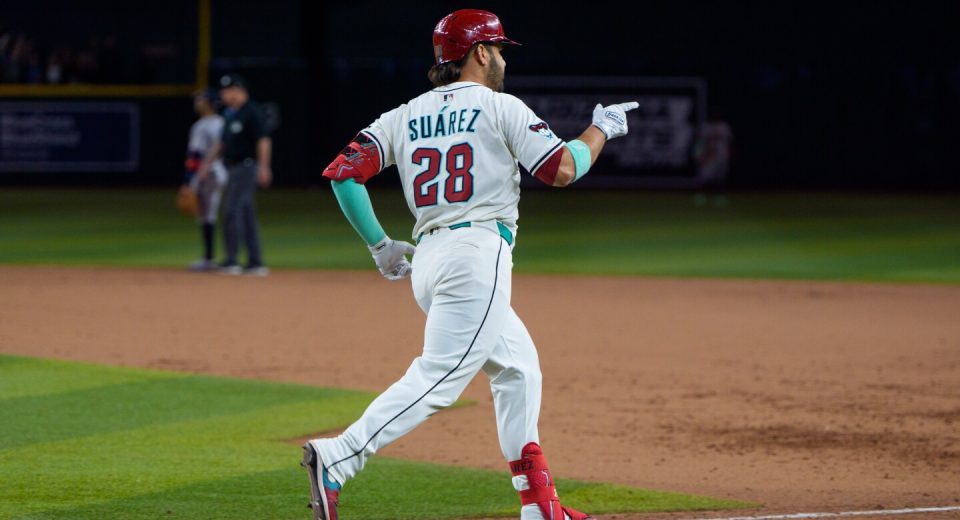Arizona's Eugenio Suárez becomes 19th player in MLB history to hit 4 HRs in game
