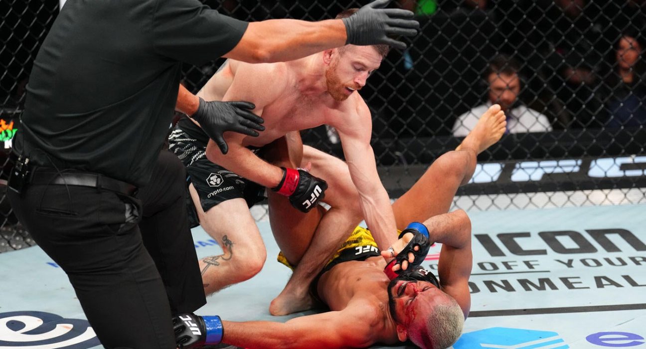 UFC Fight Night results, highlights: Cory Sandhagen dismantles Deiveson Figueiredo before injury finish