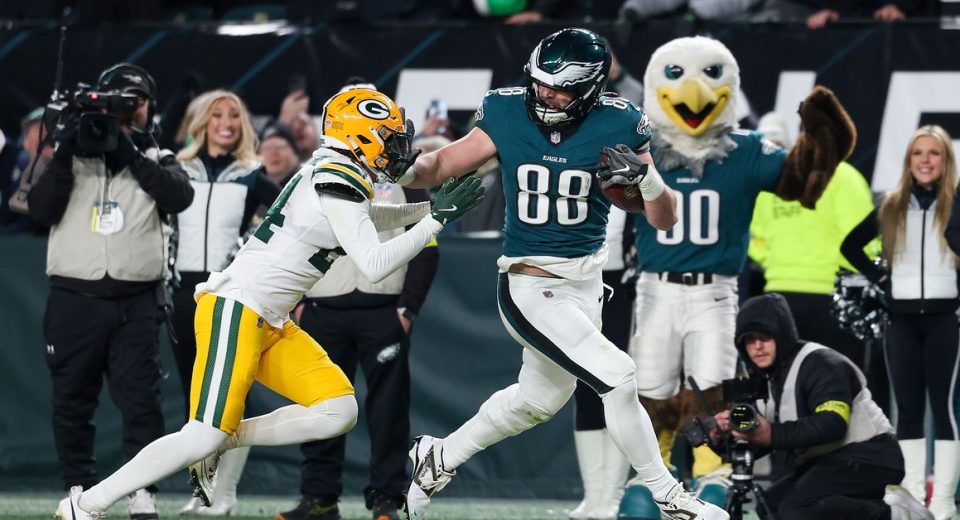 NFL Schedule 2025: Eagles face Packers on ‘Monday Night Football’ in Week 10