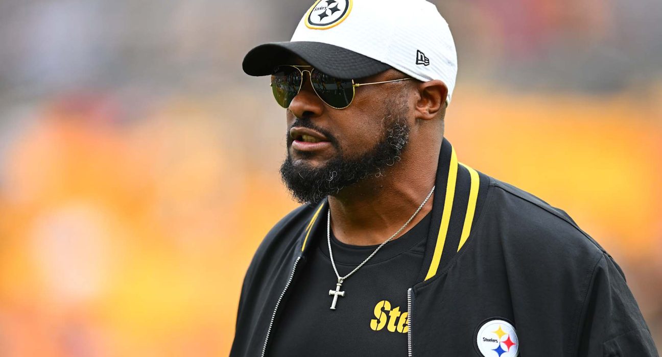 Steelers Exploring Trade Market for Offensive Playmakers Beyond Jonnu Smith