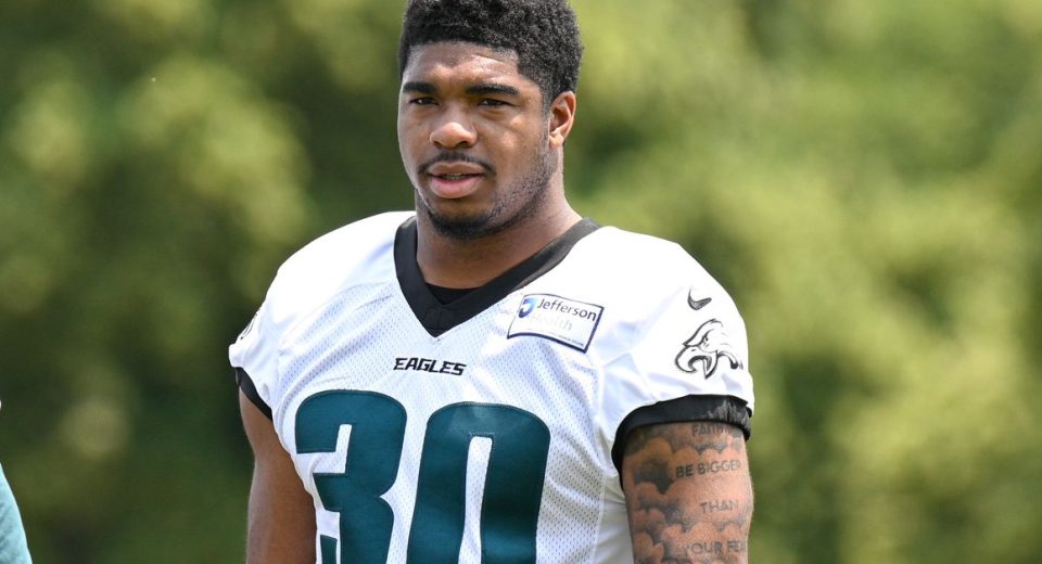 Eagles officially ink Jihaad Campbell, leaving just one pick from the 2025 NFL Draft unsigned