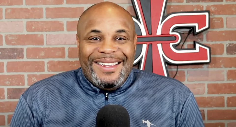 Daniel Cormier to Jon Jones: ‘You either fight, or you hit the door’