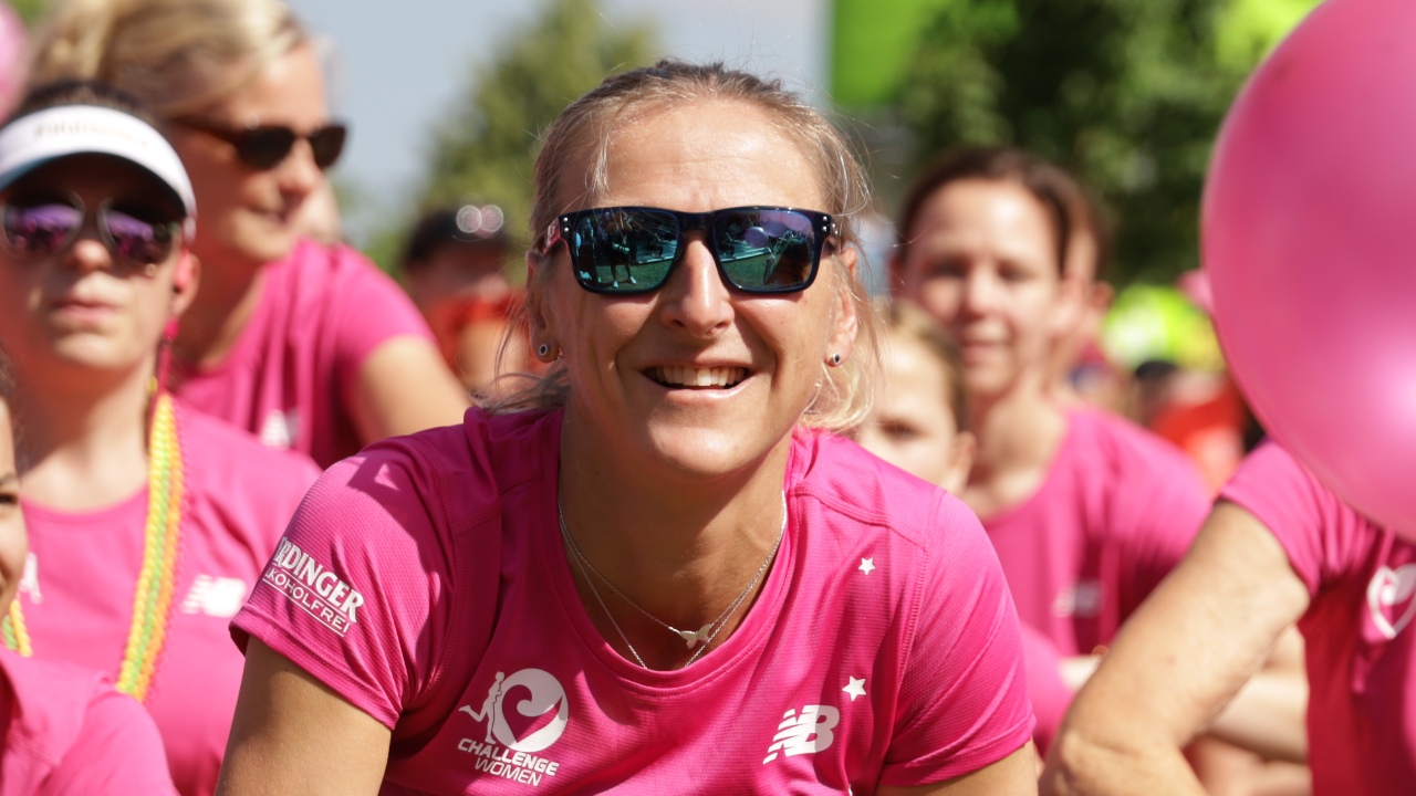 Laura Siddall signs off amazing pro career in fitting place at beloved Challenge Roth