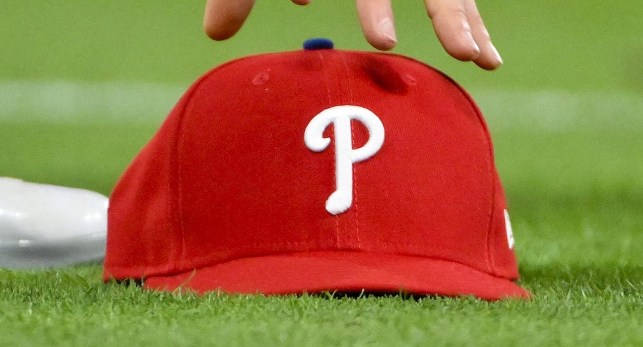 Phillies Reportedly Interested in Two Star Bullpen Trade Targets From AL Team