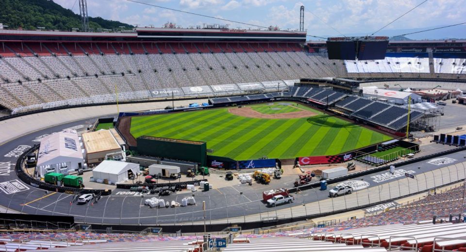 Sights and sounds from Bristol, Tennessee at the MLB Speedway Classic