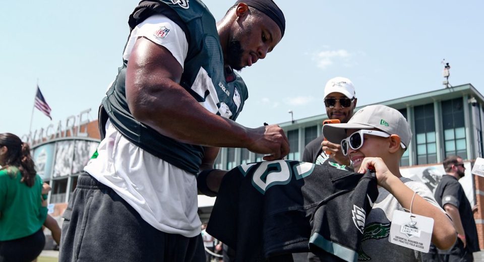 Eagles training camp: Live practice updates from Day 9