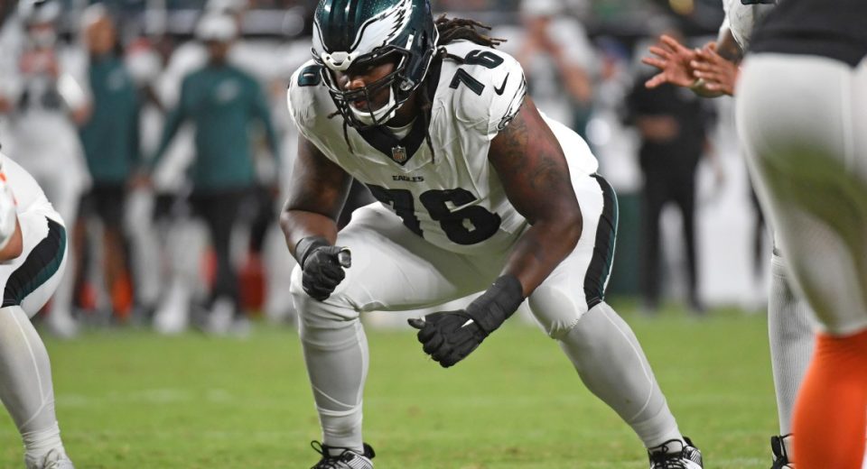 Eagles sign Kenyon Green to roster, bring Terrace Marshall back on the practice squad