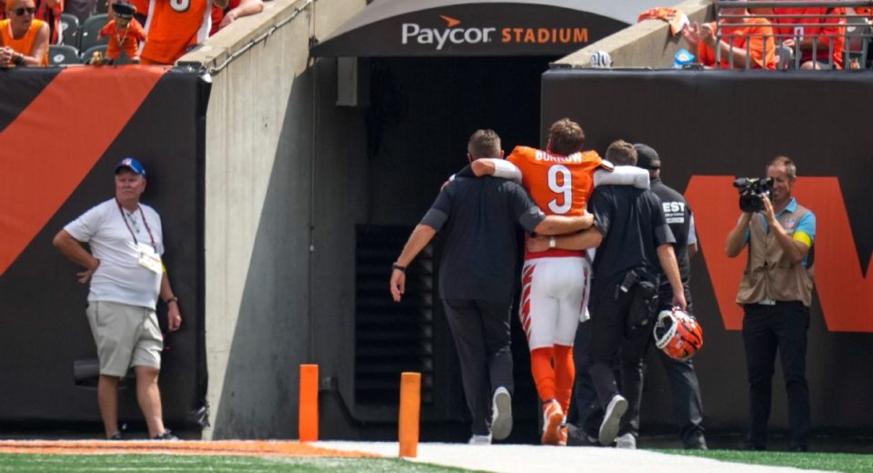 Joe Burrow out with turf toe: What is it, and what will 3 months away mean for the QB, Bengals?
