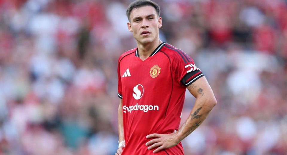 Transfer rumors, news: Man United open to Ugarte exit, Serie A clubs keen