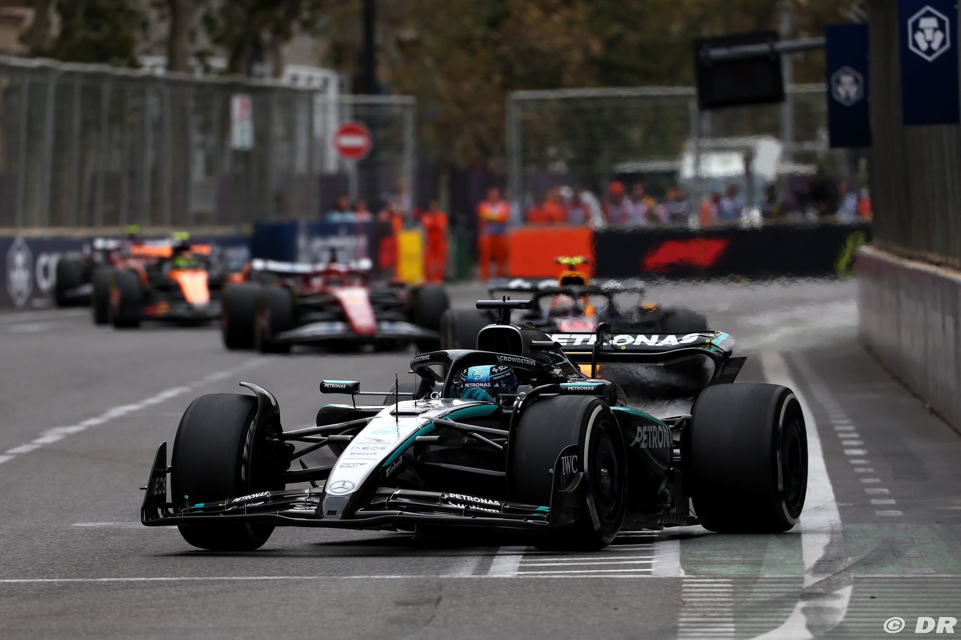 Russell et Mercedes F1 sont engagés dans ‘une bataille inutile’ sur le contrat
