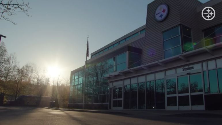 Steelers Players Catch Big Bye Week Break From Mike Tomlin