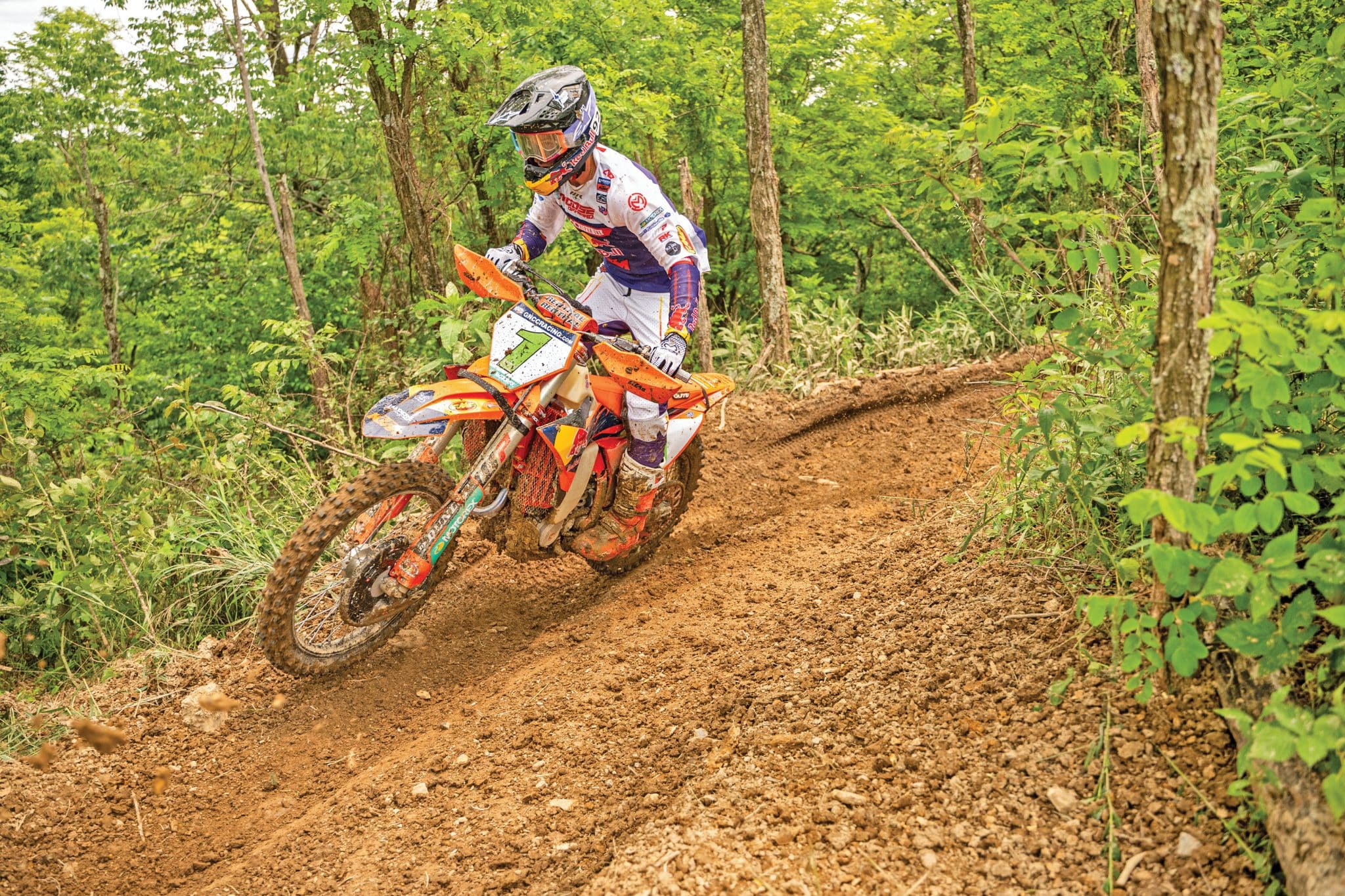 GRANT DAVIS IS CHANGING EVERYTHING WE KNOW ABOUT THE GNCC XC2 CLASS