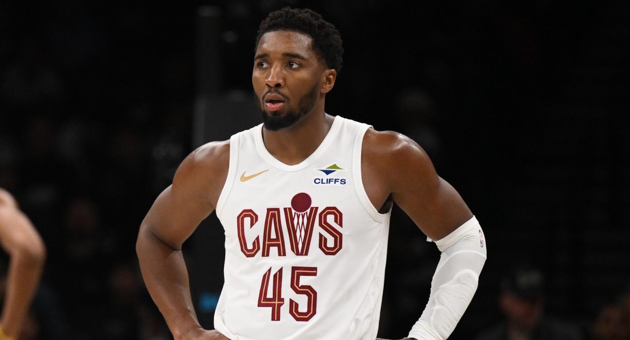 Cavaliers vs. Nets game interrupted after fan enters court, rushes toward Donovan Mitchell