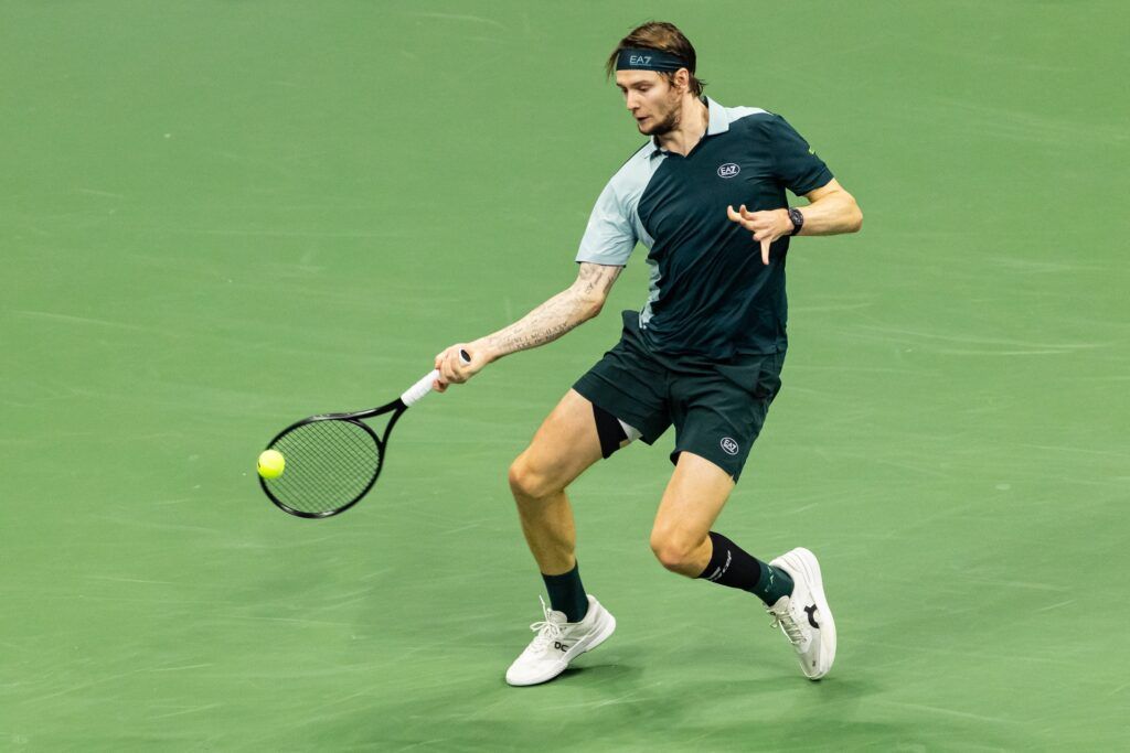 Alexander Bublik vs Corentin Moutet Preview: Head-to-Head and Prediction for Paris Masters 2025