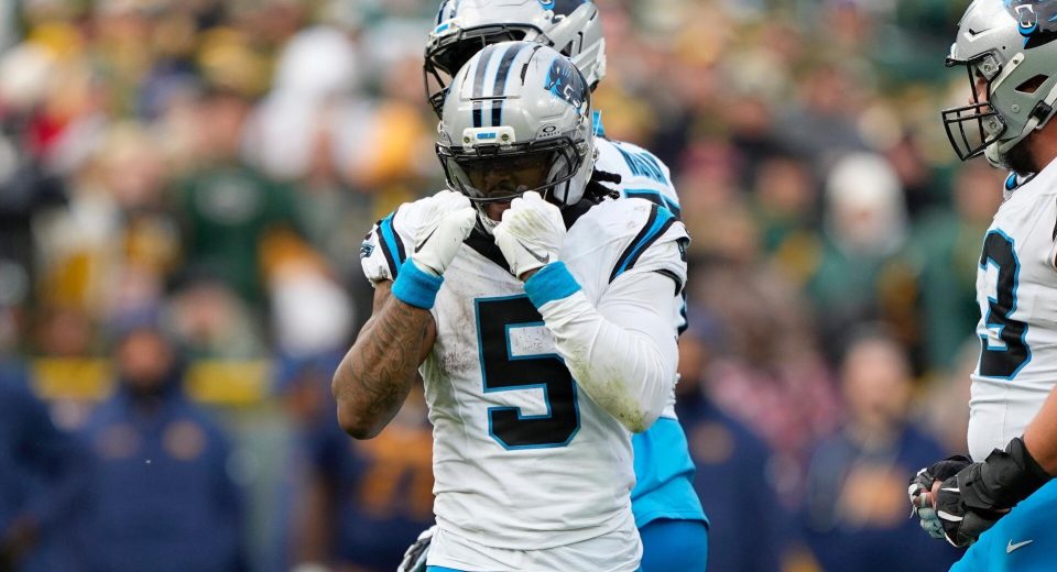 Panthers’ Rico Dowdle fined by NFL for ‘two pumps’ celebration vs. Packers, launches GoFundMe in response