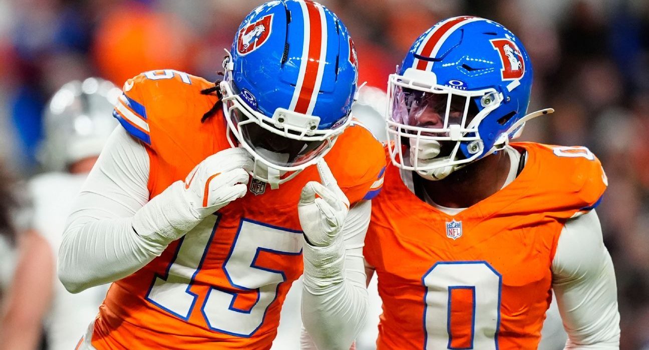 Mile High Misery: Broncos’ pass rush too much for Geno Smith, Raiders