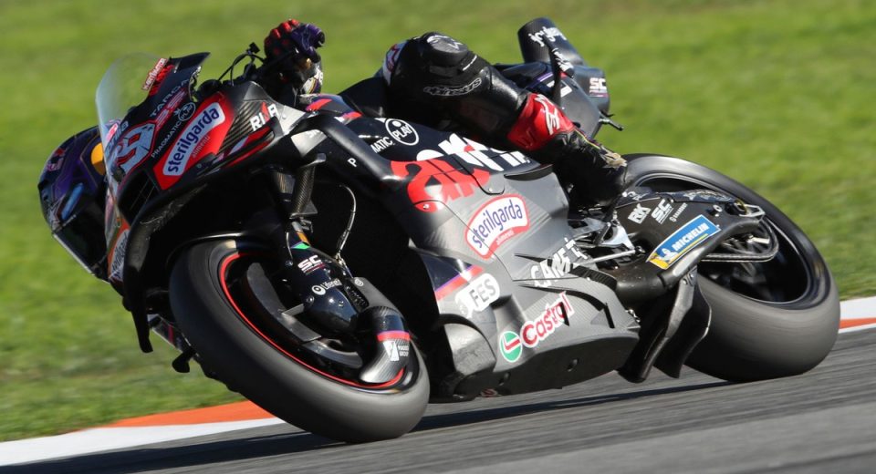 Jorge Martin still feels like a “rookie” at times on Aprilia’s MotoGP bike