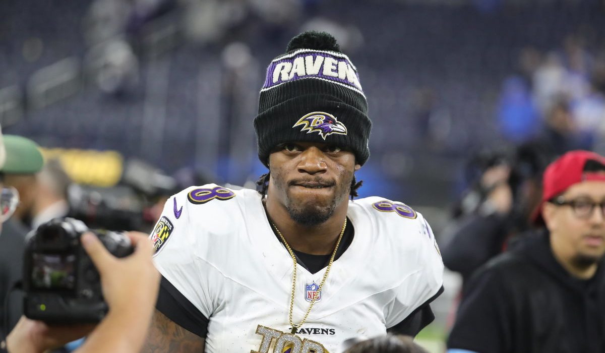 Lamar Jackson Injury Forces Drastic Decision on QB From John Harbaugh & Ravens – Report