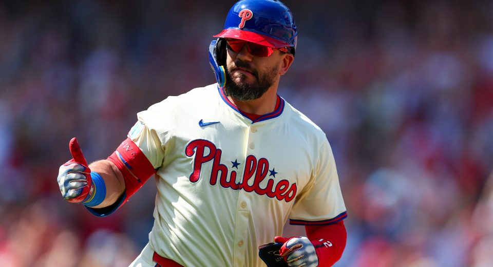 Does Kyle Schwarber’s fast-moving free agency favor a return to Phillies or another suitor?