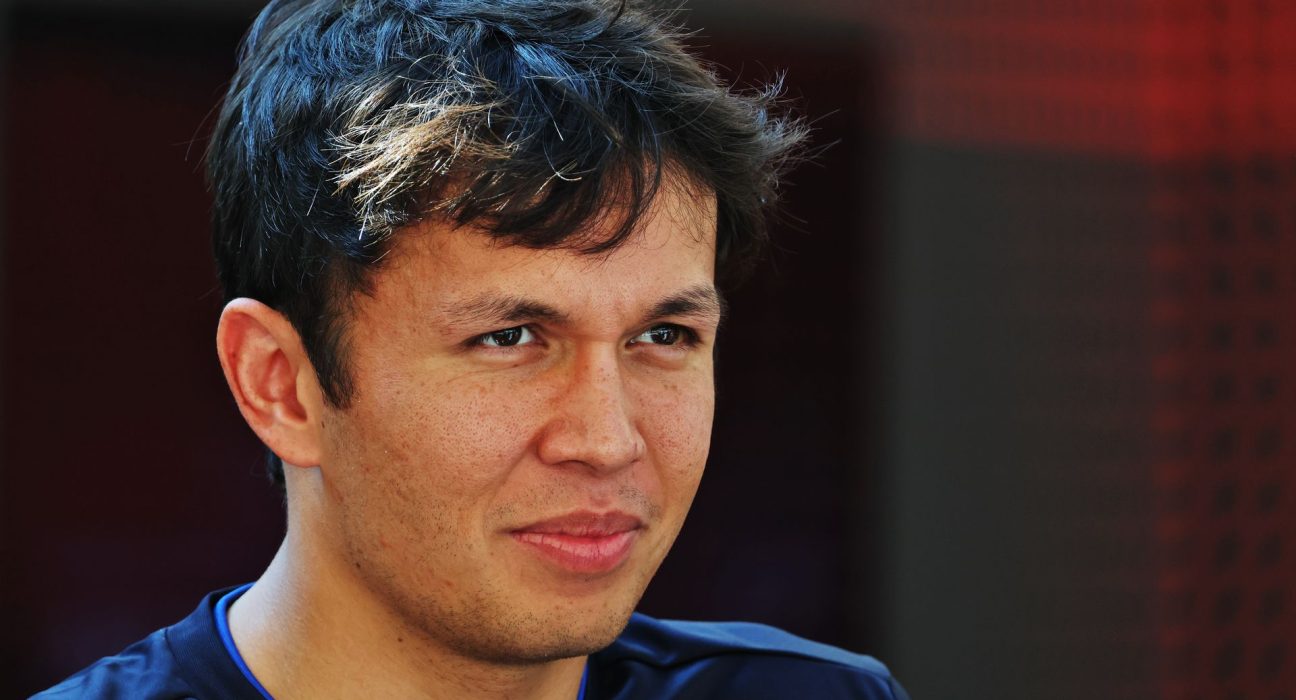 Albon fait le bilan d’une saison ‘très positive’, Sainz salue le ‘soutien’ reçu