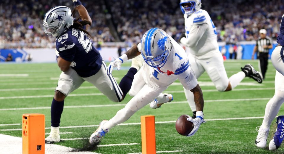 Another 40-point game for Lions against Cowboys takes bite out of playoff chances