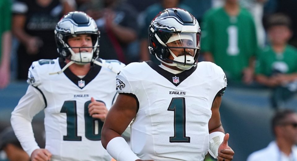 Eagles News: Nick Sirianni says benching Jalen Hurts would be “ridiculous”