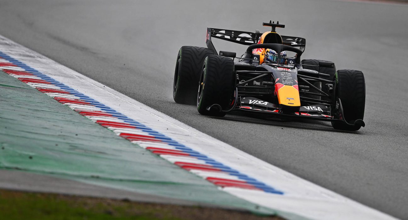 Red Bull warns rules could lock in engine advantage