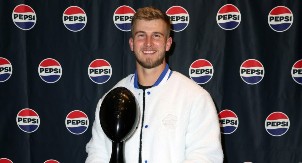 Saints QB Tyler Shough wins the 2025 Pepsi Zero Sugar NFL Rookie of the Year Award