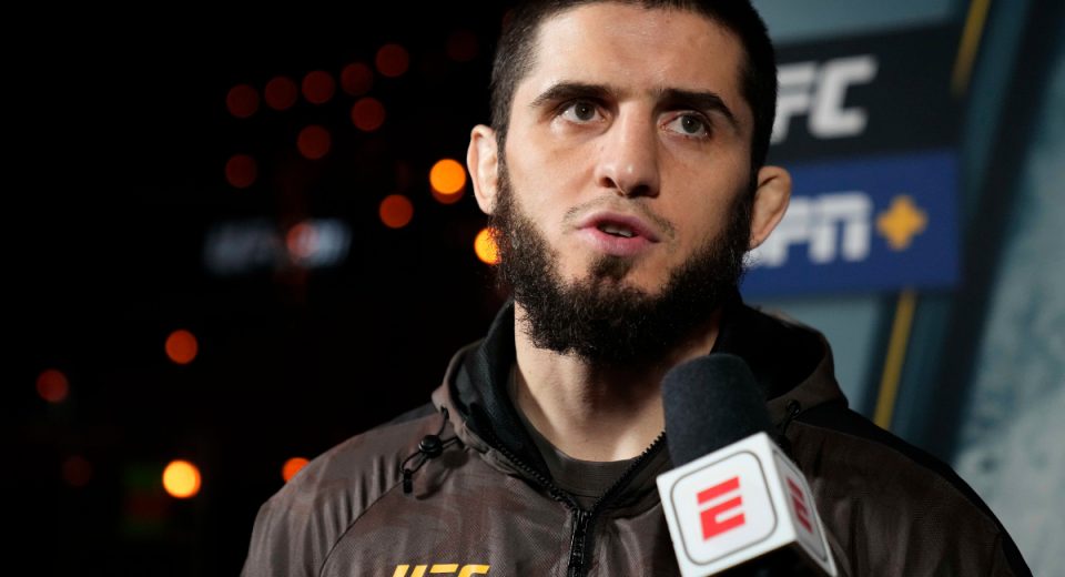 Islam Makhachev: UFC wants “a street fight”, “one of the UFC execs told me”