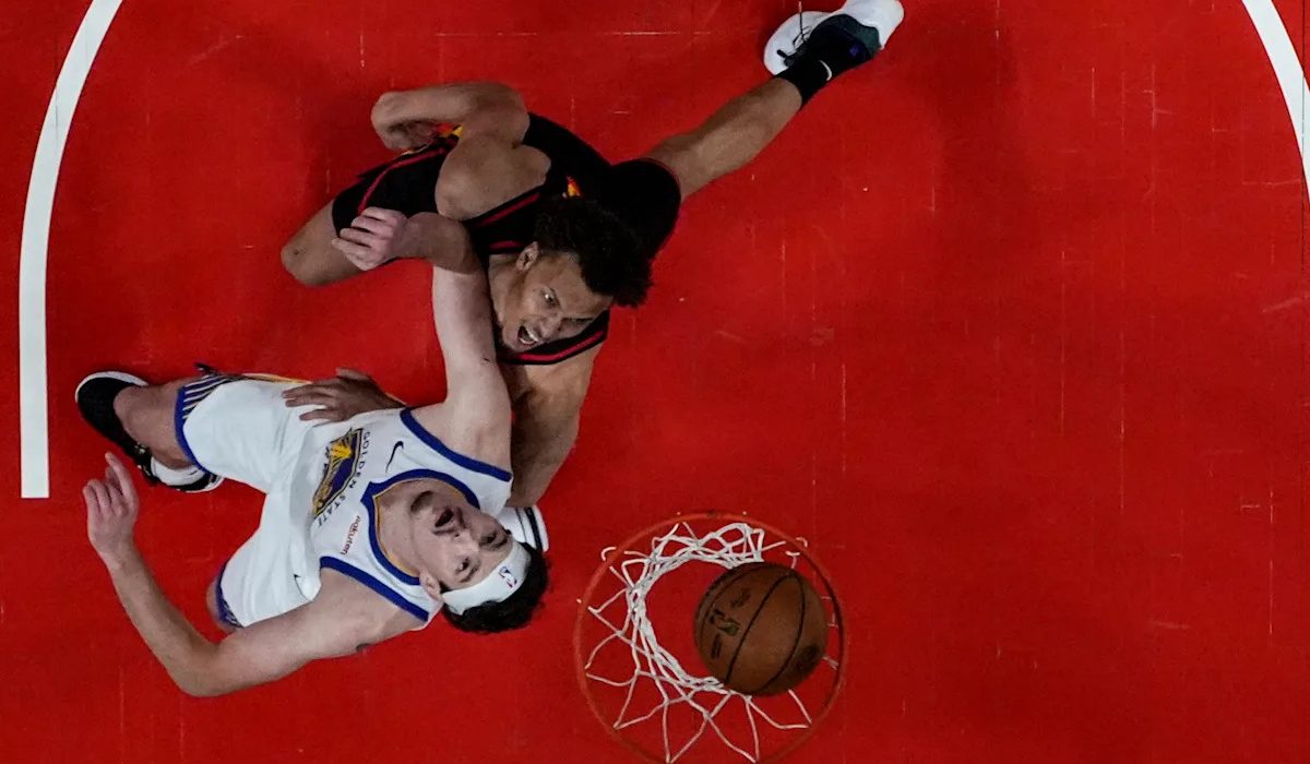 Dyson Daniels scores 28 as the Hawks beat the Warriors 126-110