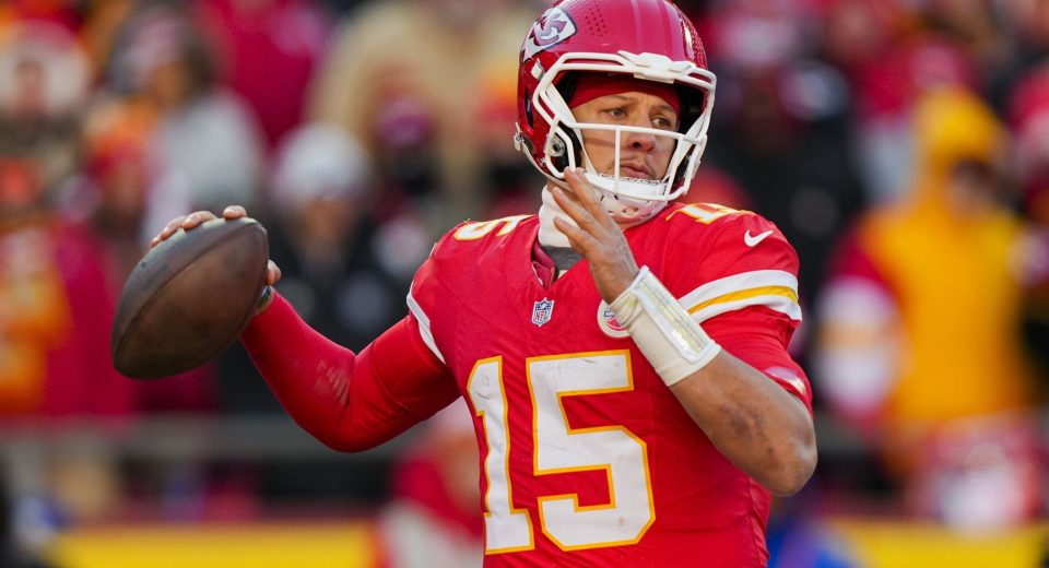 Chiefs Predicted to Select 6’4 Tennessee WR Chris Brazzell II in 2026 NFL Draft to Bolster Patrick Mahomes’ Weapons