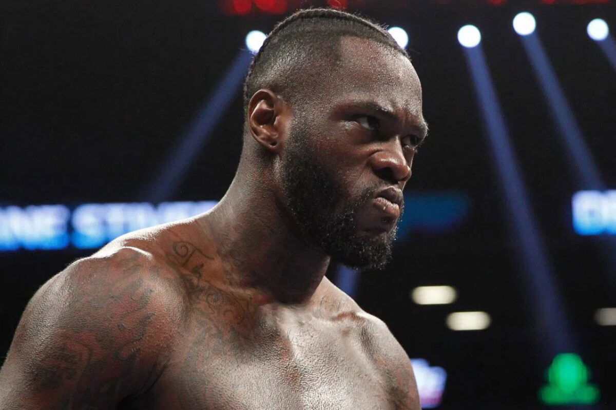 Deontay Wilder Alleges Illegal Moves as He Goes Off on Referee for Not Penalizing Derek Chisora